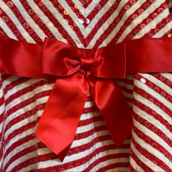 BONNIE JEAN TODDLER 24 MONTHS HOLIDAY DRESS RED AND WHITE STRIPES, SEQUINS & FUR - Picture 2 of 4